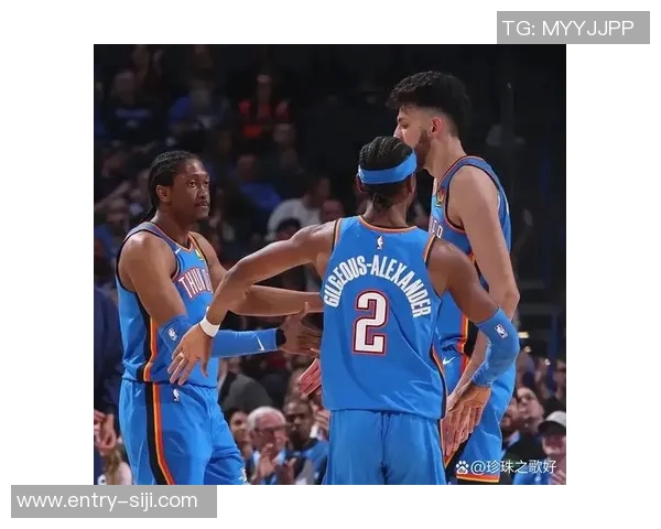 本赛季仅有雷霆和快船两队实现连续五场比赛净胜对手至少十三分的壮举